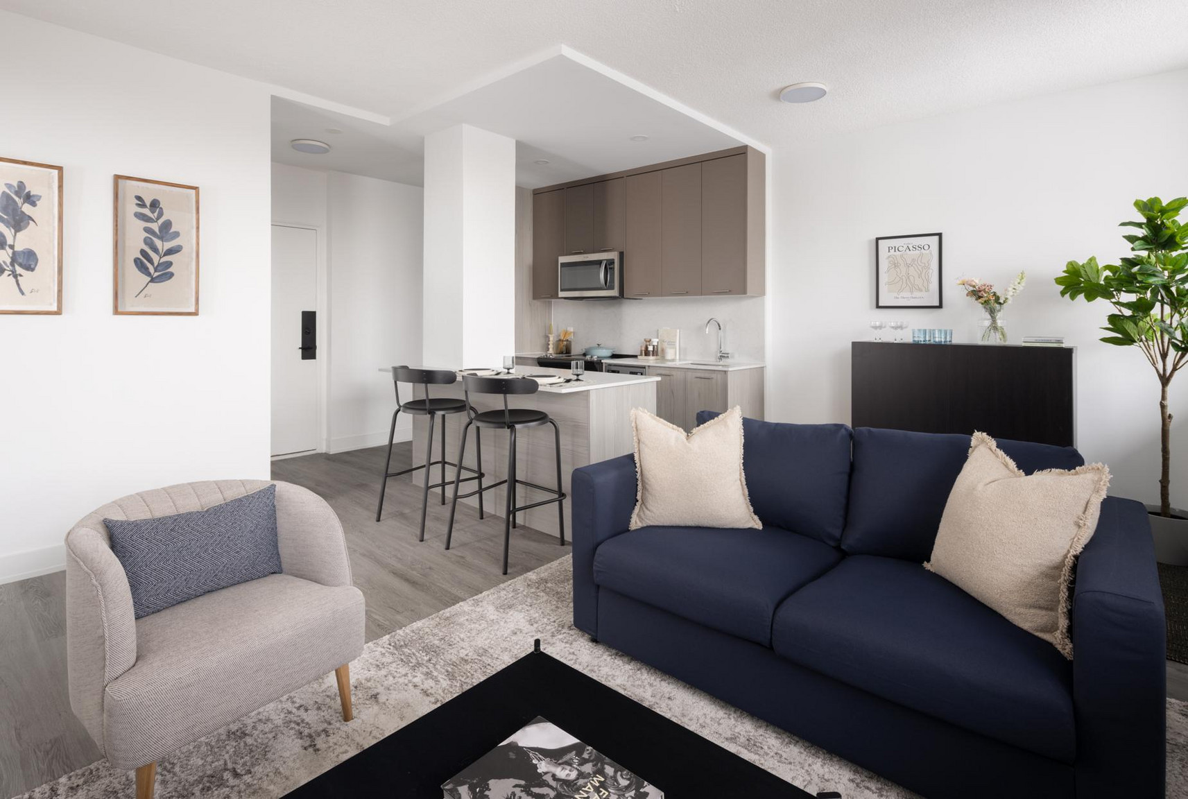 Suite Living Room